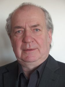 Dr. Uwe Reinhold